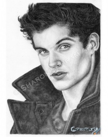 Daniel Sharman